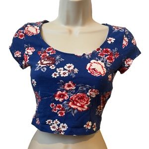 Charlotte Russe Women’s Small Royal Blue Red White Floral Short Sleeve Crop‎ Top